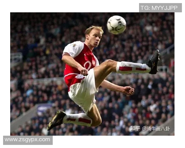 荷兰足球历史上最伟大球星排名第一是谁他的传奇与成就揭秘